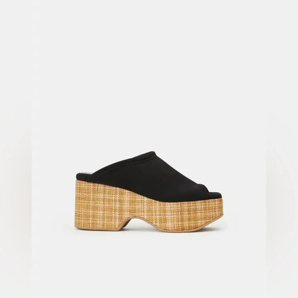 Lafayette 148 Neoprene And Raffia Platform Sandal Size 38.5 Summer Contemporary